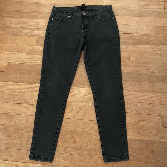 Forever 21 dark wash low rise jeans pants size 27 b7 - Picture 1 of 4
